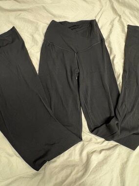Black Women's V-Waist Yoga Pants